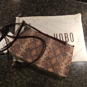 HOBO Darcy Convertible Clutch - BNWT!